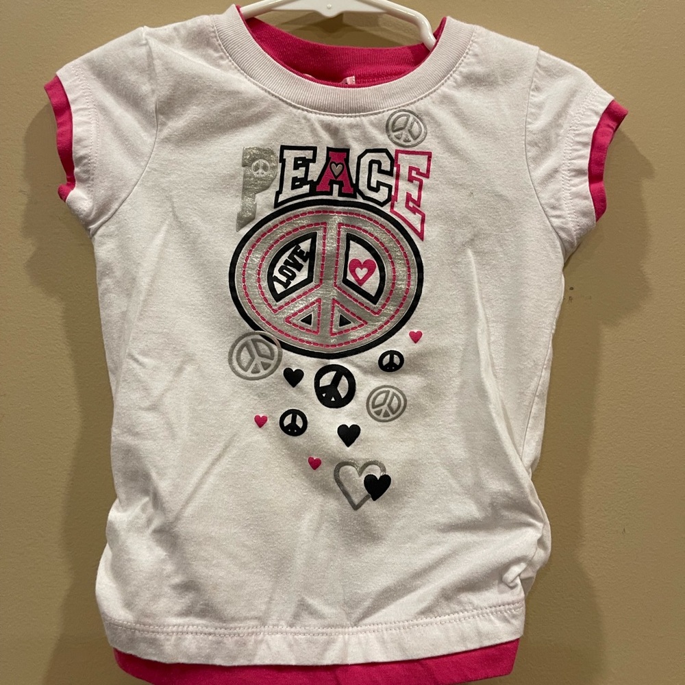 Girls T-Shirt size 4T